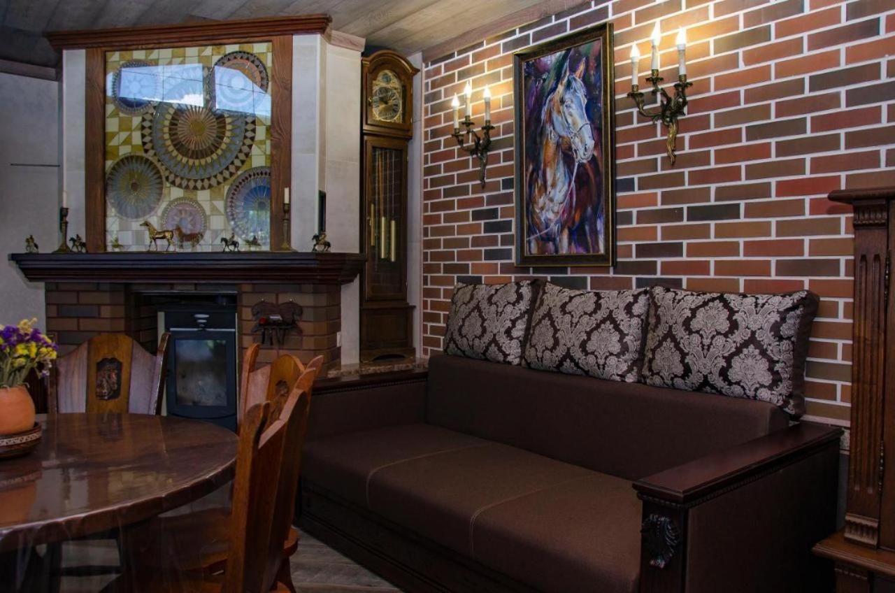 Villa Grand Family Rozhny Esterno foto