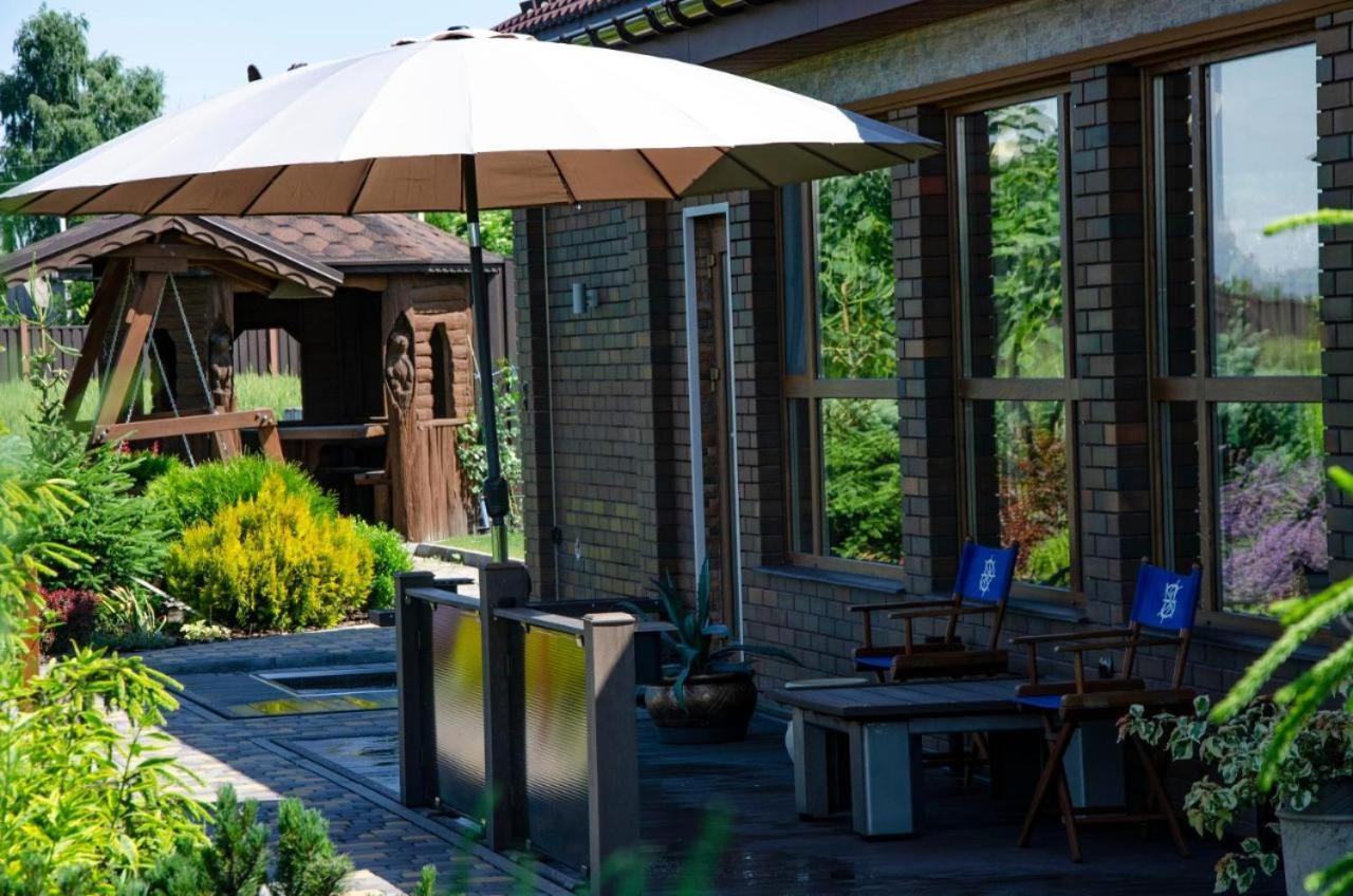 Villa Grand Family Rozhny Esterno foto